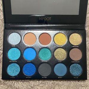 HIPDOT Cenote Pressed Eyeshadow Palette